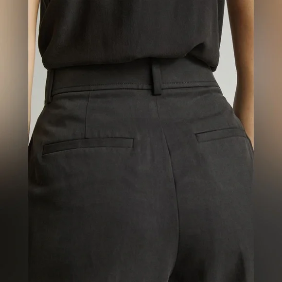 Everlane TENCEL™ Way-High® Taper Pant size 6 - Picture 5 of 7